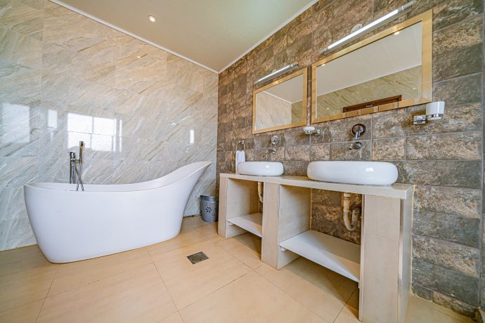 The Courtyard at Vanga Road